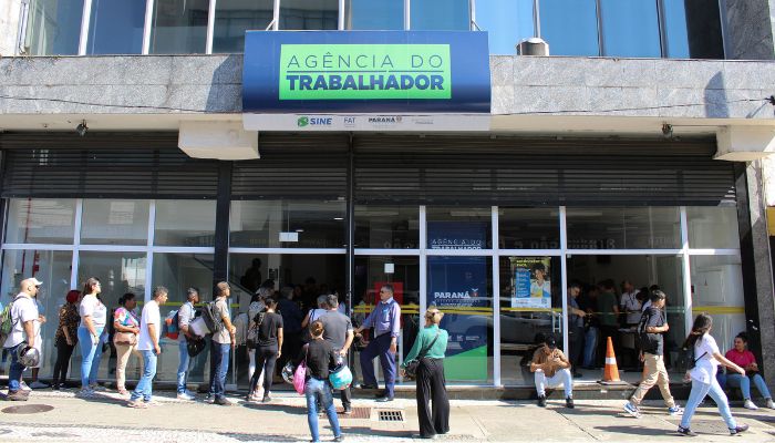  Paraná inicia 2026 com alta de 24,4% na colocação de trabalhadores via Rede Sine